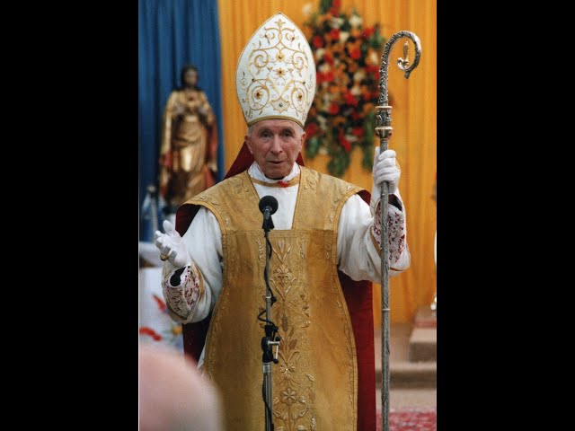 Abp Lefebvre Pontifical High Mass 1985 - Part II