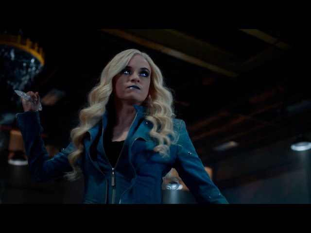 Killer Frost Powers and Fight Scenes - The Flash Season 2 - 5