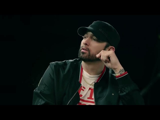 ''Relapse'' Makes Eminem CRINGE