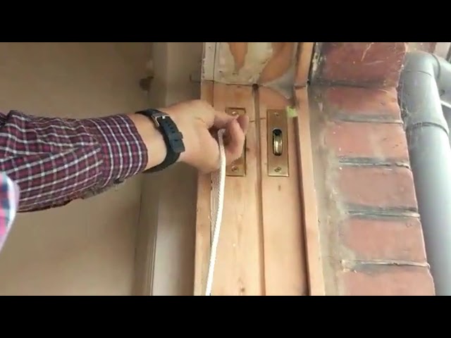 Sash window repairs Quick tip 3  How to rope up a sash window