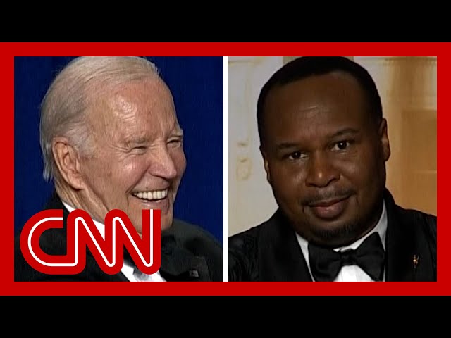 Roy Wood Jr. roasts Biden over his age. See the president's reaction