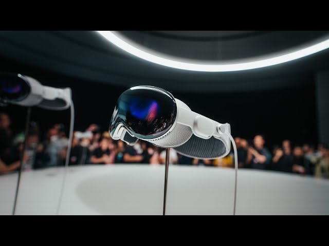 Apple Vision Pro First Look