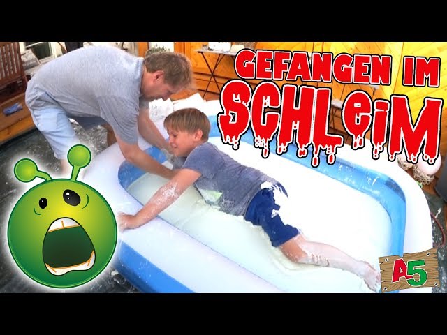 I am caught in the pool full of slime mucus 😲 Ash5ive 🙃 toys and children channel 😁