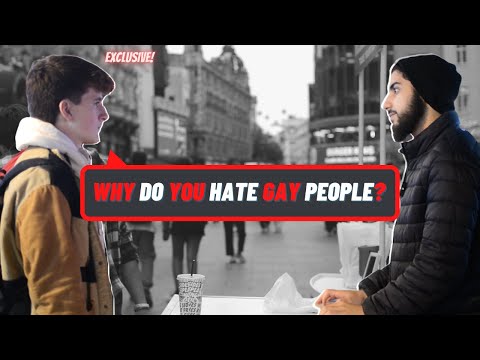 Gay Student Confronts Muslim! Muhammed Ali - Speakers Corner