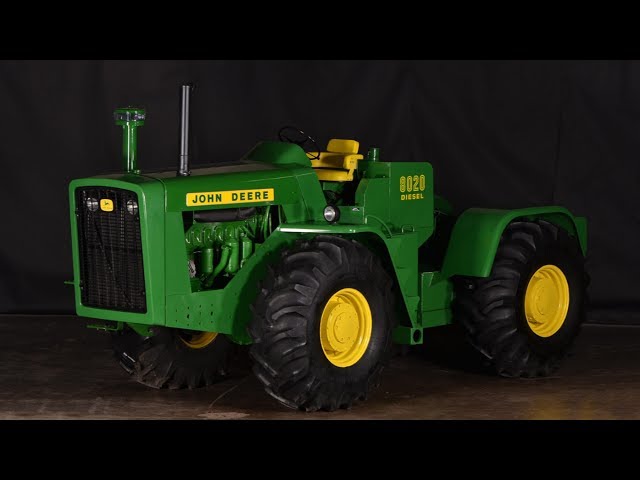Rare 1964 John Deere 8020 Tractor Sold for $160,000 Today on Iowa Collector Auction