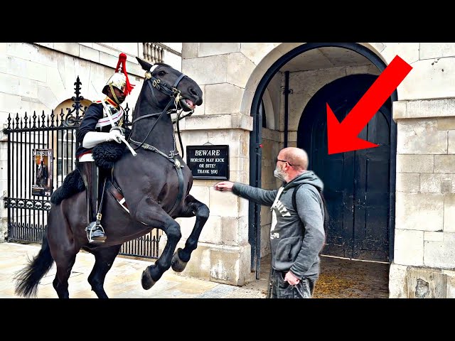 King's Guard Buzz Emmergency Help with DRUNK TOURIST Police and CoH Cautions