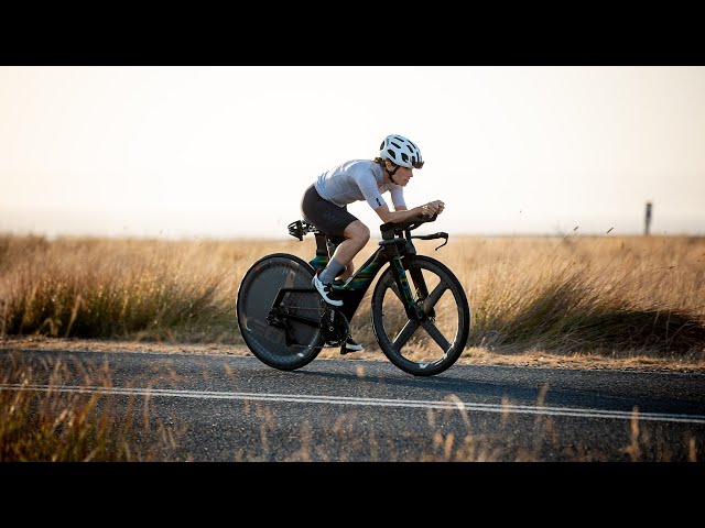 Getting to Know Triathlete Grace Thek | CADEX Cycling