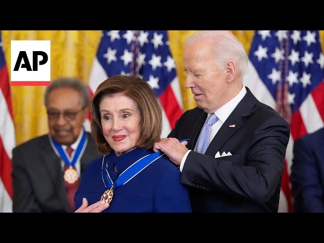 Biden awards the Presidential Medal of Freedom to 19 politicians, activists, athletes and others