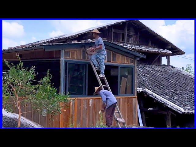 Skilled workers build large houses and gardens in the cool mountains