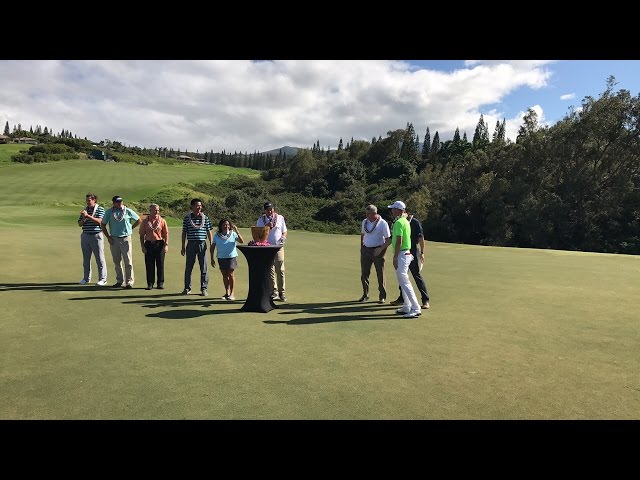 Justin Thomas trophy ceremony at SBS Tournament of Champions