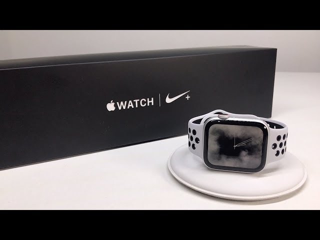 Apple Watch Series 4 Unboxing & First Look (Nike+ 44mm Cellular)