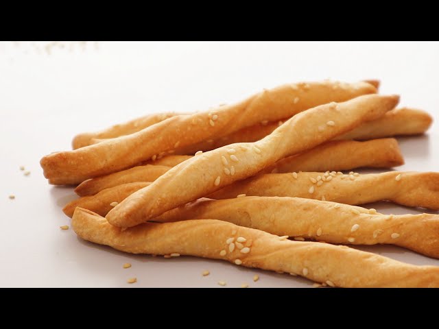 Sesame Bread Sticks 芝麻面包棒 ｜Apron
