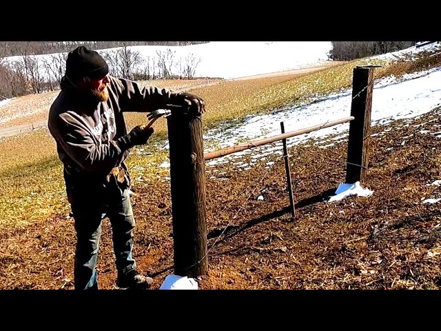 How To Build A Strong Barbed Wire Fence! Building A Fence Brace!