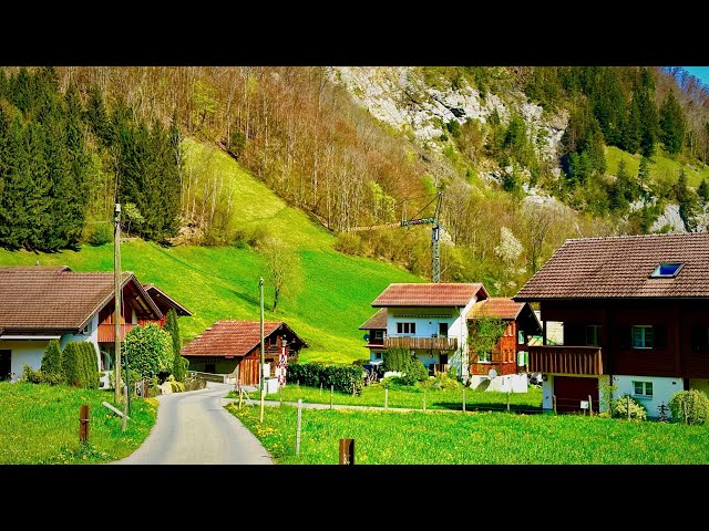 🇨🇭Driving In Switzerland _ Beautiful Swiss Village Lungern , Brienz , Oberried am Brienzersee