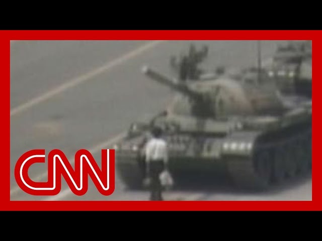 Man vs. tank in Tiananmen square (1989)