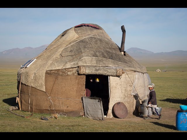 Making a Yurt in Kyrgyzstan