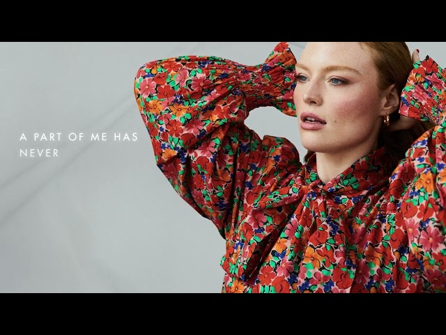 Freya Ridings - Face In The Crowd (Official Lyric Video)