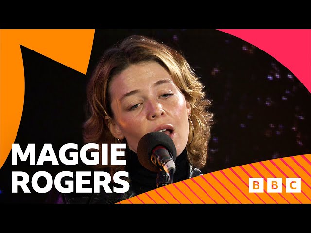 Maggie Rogers - The Kill (Radio 2 Jo Whiley Sofa Session)