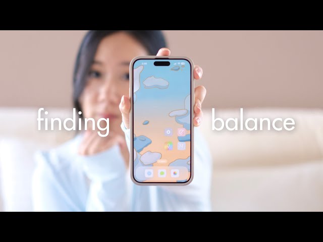 Simplifying Life with Digital Minimalism | What's on My iPhone (iOS 17) & Finding Balance