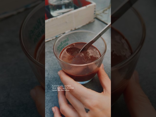 you have never had a vegan chocolate mousse like this before