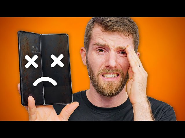 Fixing my Water Damaged Phone - Samsung Fold Repair