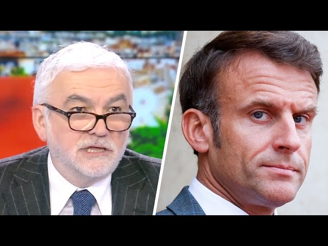 L'heure des pros : "Emmanuel Macron regroupe les Etats comme on fusionne les entreprises"