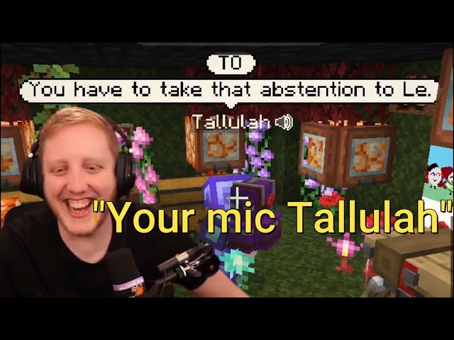 Tallulah accidently opens her mic on Philza's stream infront of 10,000 People On QSMP minecraft