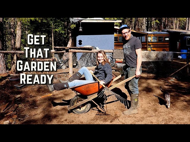 Adding a Hügelkultur to Our Garden | An Unexpected Visitor - Watch til the end!!