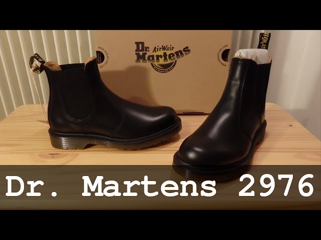 Dr. Martens 2976 | Black Smooth Booties