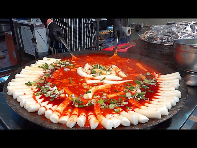 Amazing Tteokbokki and Fried Foods! Customers flock in from the morning - Korean street food