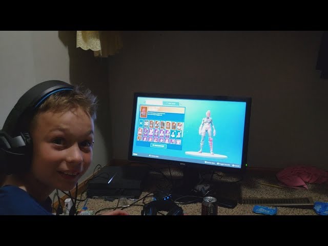 My Son's Reaction To Me Buying Him The "Red Knight" In Fortnite ("Buying The Red Knight")
