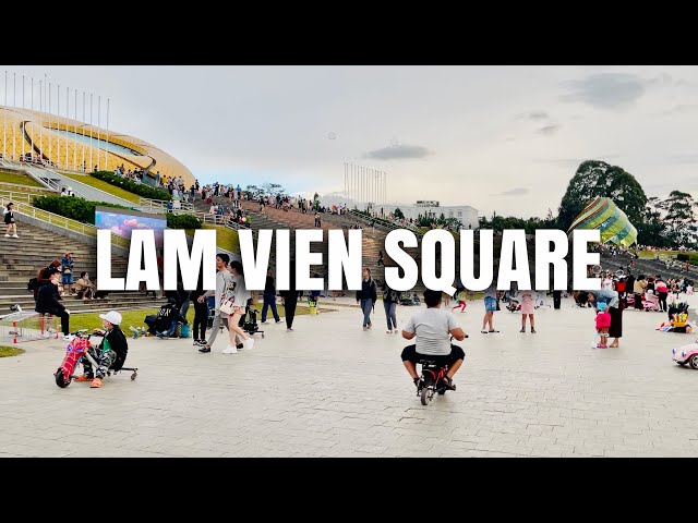 [4K] Lam Vien Square Da Lat Walking Tour & Street Food | Vietnam