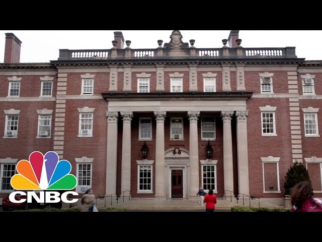 Forget Colleges Campuses — This High School's Caught The Bitcoin Bug | CNBC