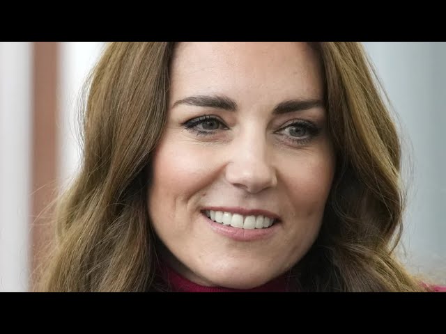Kate Middleton Accidentally Broke The Queen's Golden Rule