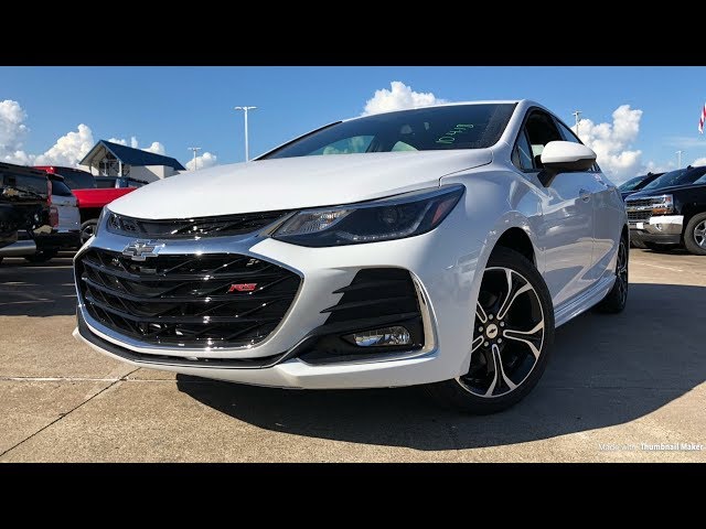 2019 Chevrolet Cruze RS (1.4L Turbo) - Review