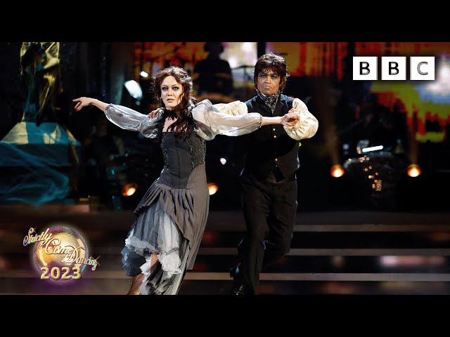 Krishnan Guru-Murthy & Lauren Oakley Viennese Waltz to Kiss From A Rose by Seal ✨ BBC Strictly 2023