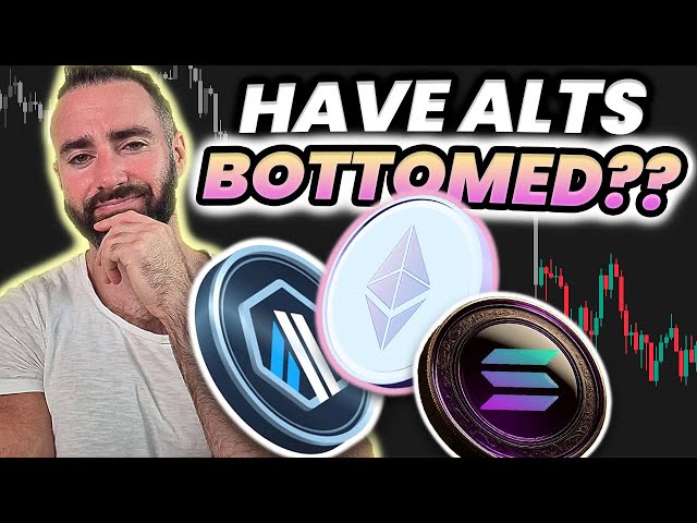 This Crypto Is Bottoming & What It Means For Altcoins & Bitcoin