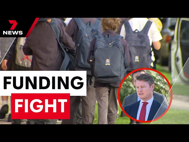 Victorian schools in a funding fight with Canberra | 7 News Australia
