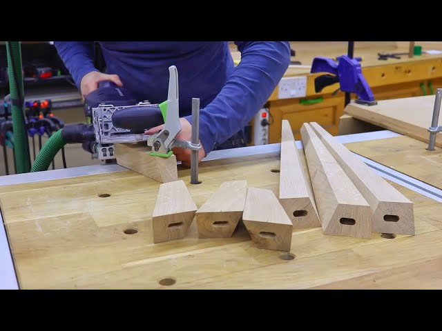Mastering Woodworking: Crafting an Artistic Oak Table with Unique Legs and Precision Techniques