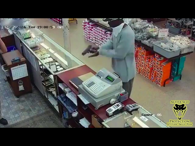 Stupid Robber Brings Jammed Gun to Armed Robbery | Active Self Protection