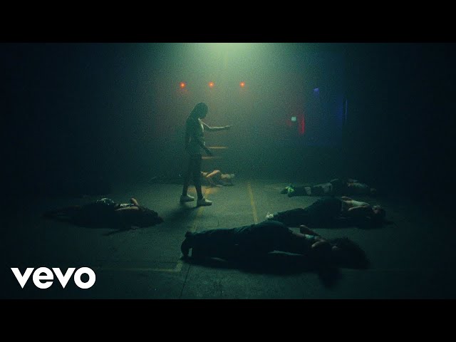 Gryffin, Gorgon City, AlunaGeorge - Baggage (Official Music Video)