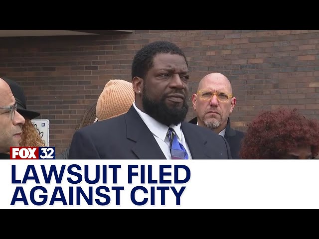 Family of Dexter Reed files lawsuit against City of Chicago, officers involved in deadly shootout