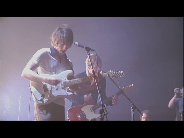 Arctic Monkeys - Fake Tales Of San Francisco (Live)