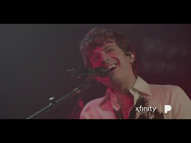 Charlie Puth - Attention (Live from Xfinity Awesome Gig powered by Pandora)