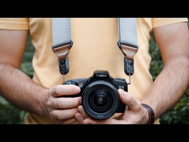 Peak Design Slide - Review | a Highly Adjustable Camera Strap