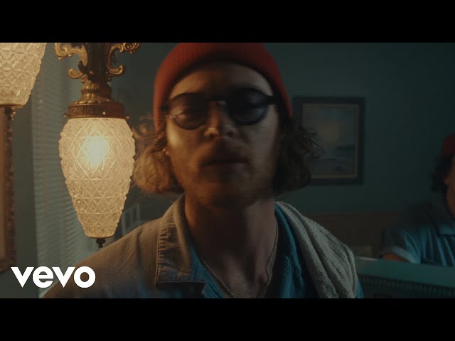 lovelytheband - sail away (Official Music Video)