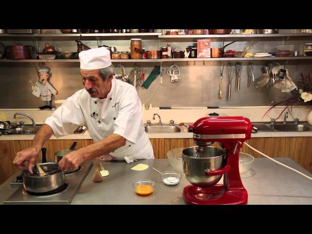 Learn to make a traditional French Chocolate Mousse with this FREE video