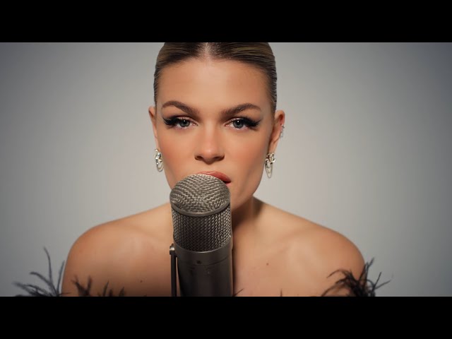 Andra Day - Rise Up (Cover by Davina Michelle)