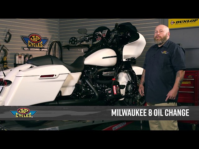 Oil Change : Harley Davidson Milwaukee 8 Touring Models