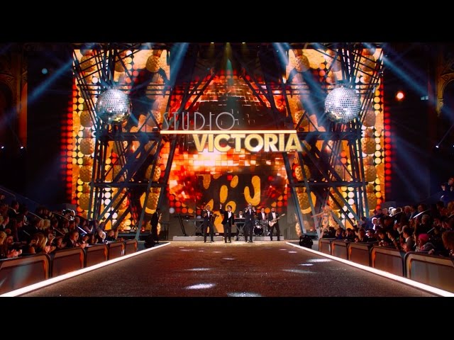 Bruno Mars - 24K Magic (from the Victoria’s Secret 2016 Fashion Show) (Official Live Performance)